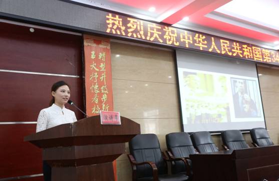 说明: D:\照片\庆祝教师节、演讲比赛等照片。向\庆祝教师节、演讲比赛等照片。向\458A6879.JPG