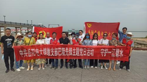 说明: 1